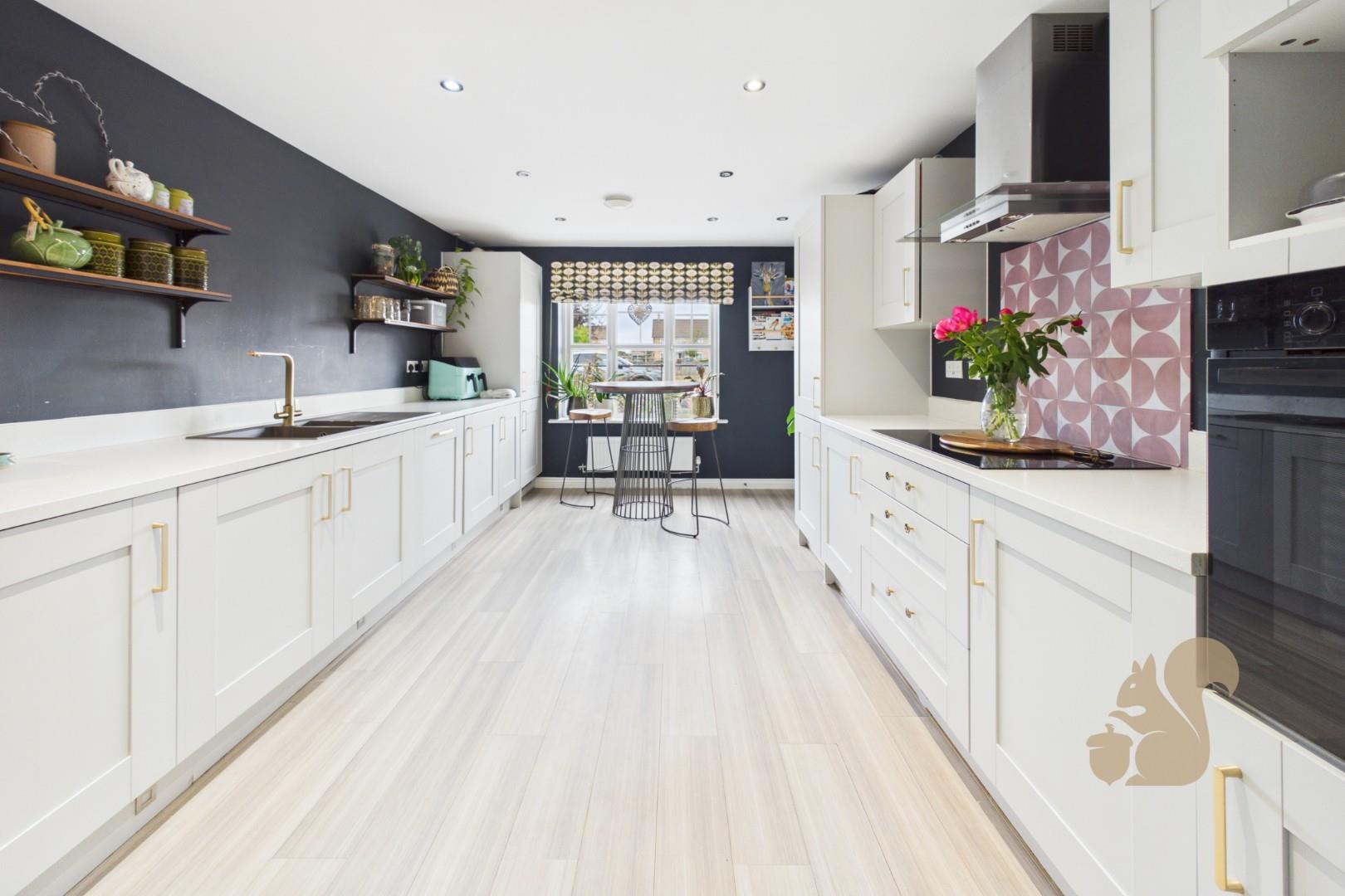 Kitchen/Breakfast Room